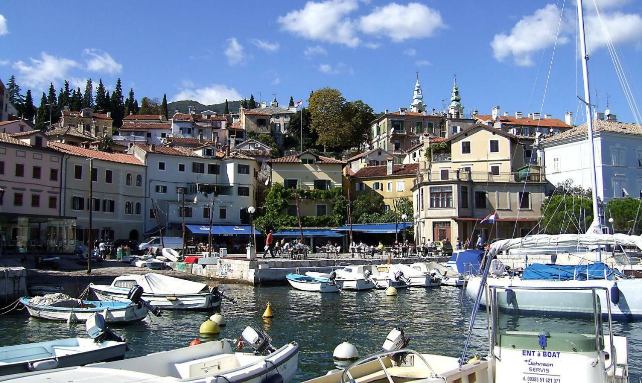Apartment Veronika Opatija Bagian luar foto